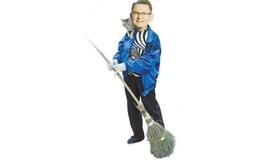 Kontrolierius Arūnas Dulkys šluoja tik savo kontorą