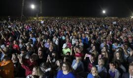 Nevadoje Donaldas Trampas skubiai nuvestas nuo scenos, išsigandus Hilari Klinton gerbėjo