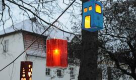 Žibintai prie Eduardo Balsio menų gimnazijos