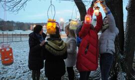 Žibintai prie Eduardo Balsio menų gimnazijos