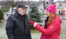 Šaltuko nepabūgę melnragiškiai būrėsi į talką