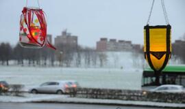 Žibintai prie Eduardo Balsio menų gimnazijos