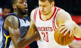 "Houston Rockets" atsisakė teisių į Donatą Motiejūną