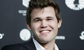 Norvegas Magnusas Karlsenas apgynė pasaulio šachmatų čempiono vardą