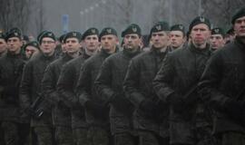 Klaipėdoje į atsargą išlydėti kariai