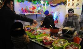 Teatro aikštėje – dar vienas gražus akcentas