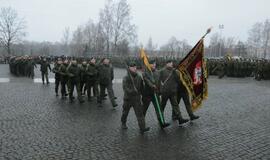 Klaipėdoje į atsargą išlydėti kariai