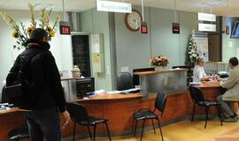 Apeiti eiles registratūroje siūlo internetu