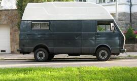 Dingęs automobilis netrukus atsirado