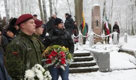 Žuvusiųjų pagerbimo ceremoniją prie paminklo 1923 m. sukilimo dalyviams