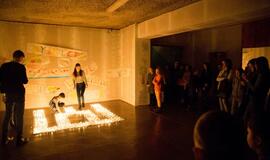 1000 laisvės žvakučių