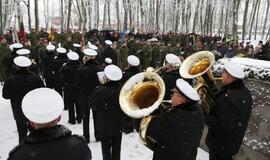 Žuvusiųjų pagerbimo ceremoniją prie paminklo 1923 m. sukilimo dalyviams