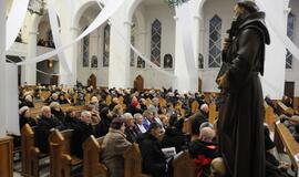 Bažnyčioje - kalėdinių giesmių festivalis