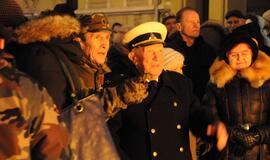 Atminimo laužas sausio 13-ajai prie Klaipėdos miesto savivaldybės