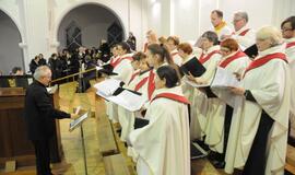 Bažnyčioje - kalėdinių giesmių festivalis