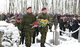 Žuvusiųjų pagerbimo ceremoniją prie paminklo 1923 m. sukilimo dalyviams