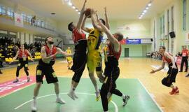 „Nafta-Uni-Akvaservis“ įveikė ir Vilniaus „Perlą“