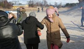 Šventojoje su More sudegintos negandos