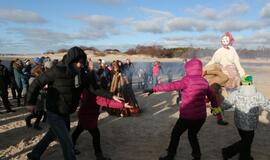 Šventojoje su More sudegintos negandos