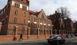 Už universitetą kovos ir Seimo nariai