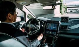 Bepiločiai automobiliai - jau Londono eisme