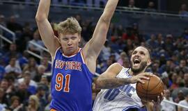 Mindaugo Kuzminsko indėlis į "Knicks" komandos pergalę - 8 taškai