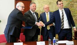 Kuriamas SGD varomas geležinkelio lokomotyvas