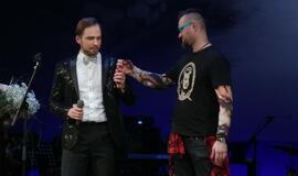 „Auksiniais scenos kryžiais“ pasidabino Gunteris Krameris ir opera „Don Karlas“