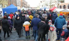 Jubiliejinėje Kaziuko mugėje - minios pirkėjų