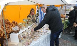 Jubiliejinėje Kaziuko mugėje - minios pirkėjų