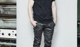 "Julia Janus" - progresyvus stilius be dydžio ribų