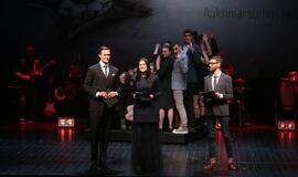 „Auksiniais scenos kryžiais“ pasidabino Gunteris Krameris ir opera „Don Karlas“