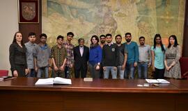 KU lankėsi Indijos garbės konsulas