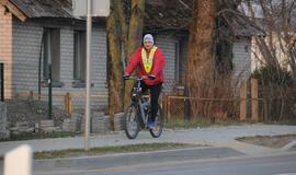 Naktiniai reidai: ir neblaivūs vairuotojai, ir bandymas papirkti