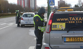 Važiavimas per draudžiamą šviesoforo signalą - masinis