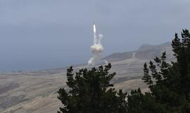 Augant nerimui dėl Šiaurės Korėjos, JAV išbandė priešraketinės gynybos sistemą