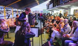 "Muzikuojantis keltas" pradeda naują dešimtmetį