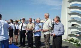 Įteiktos  „Albatroso“ statulėlės, Jūros veterano ženklai