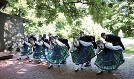 Gimtadienio šventę  nuspalvino tautiškumo dvasia