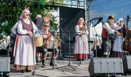 Festivalis „Tek saulužė ant maračių“