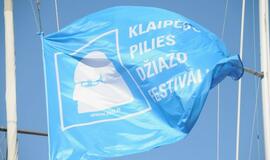 Piliavietėje iškilmingai pakelta Klaipėdos miesto vėliava