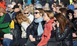 Piliavietėje iškilmingai pakelta Klaipėdos miesto vėliava