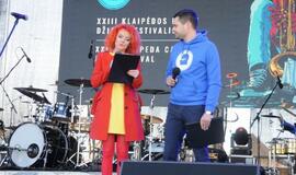 Piliavietėje iškilmingai pakelta Klaipėdos miesto vėliava