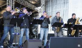 Piliavietėje iškilmingai pakelta Klaipėdos miesto vėliava