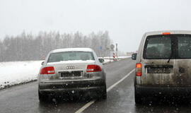 Siūloma švelninti sankciją už lenkimo tvarkos pažeidimą