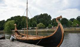 Jono kalnelio sala virto archajiškos fiestos vieta