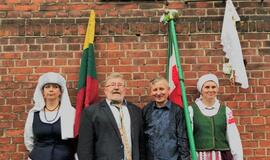 Atidengta memorialinė lenta Jurgiui Arnašiui atminti