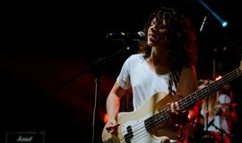 „Roko naktyse“ pasirodžiusios pašėlusios „Repetitor“ muzikantės: „Pusryčiams valgome čipsus!“