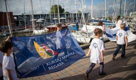 Iškilmingai atidaryta jubiliejinė regata