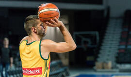 Rungtynes su lenkais praleis penki žaidėjai